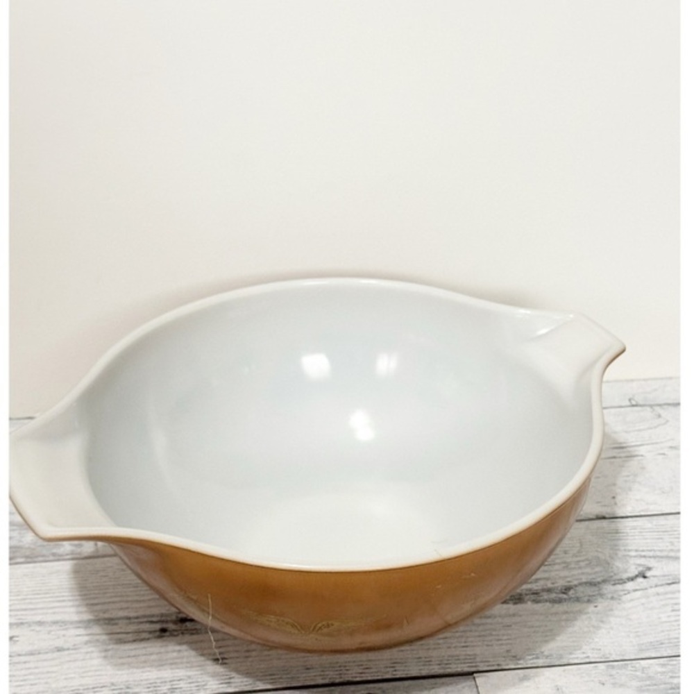 Pyrex Early American Cinderella Nesting Mixing Bowl Brown Gold 4 Quart #444
